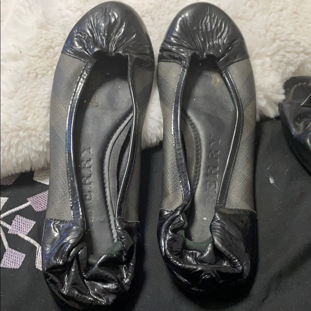 Burberry ballet shoes good condition